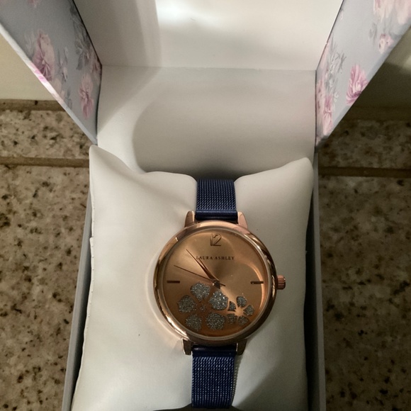 LAURA ASHLEY Floral Dial Inlay Wristwatch main image 5